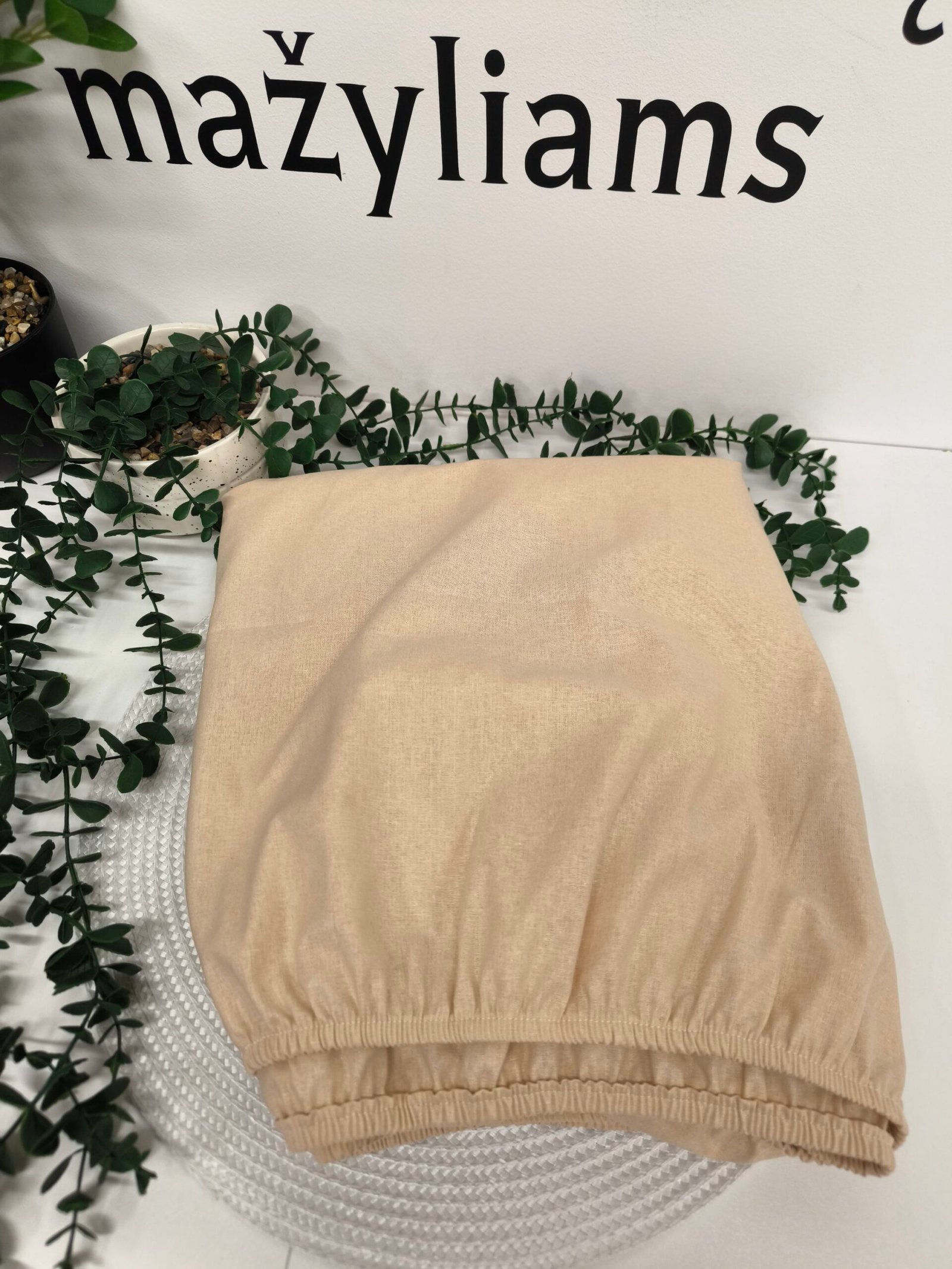 2025/02/1000033191-scaled.jpg Medvilninė paklodė su guma kreminė - Image 1