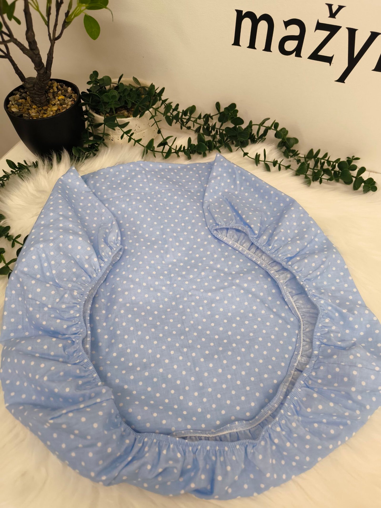 2025/08/1000044470-scaled.jpg Paklodė su guma į vežimėlį - Image 1