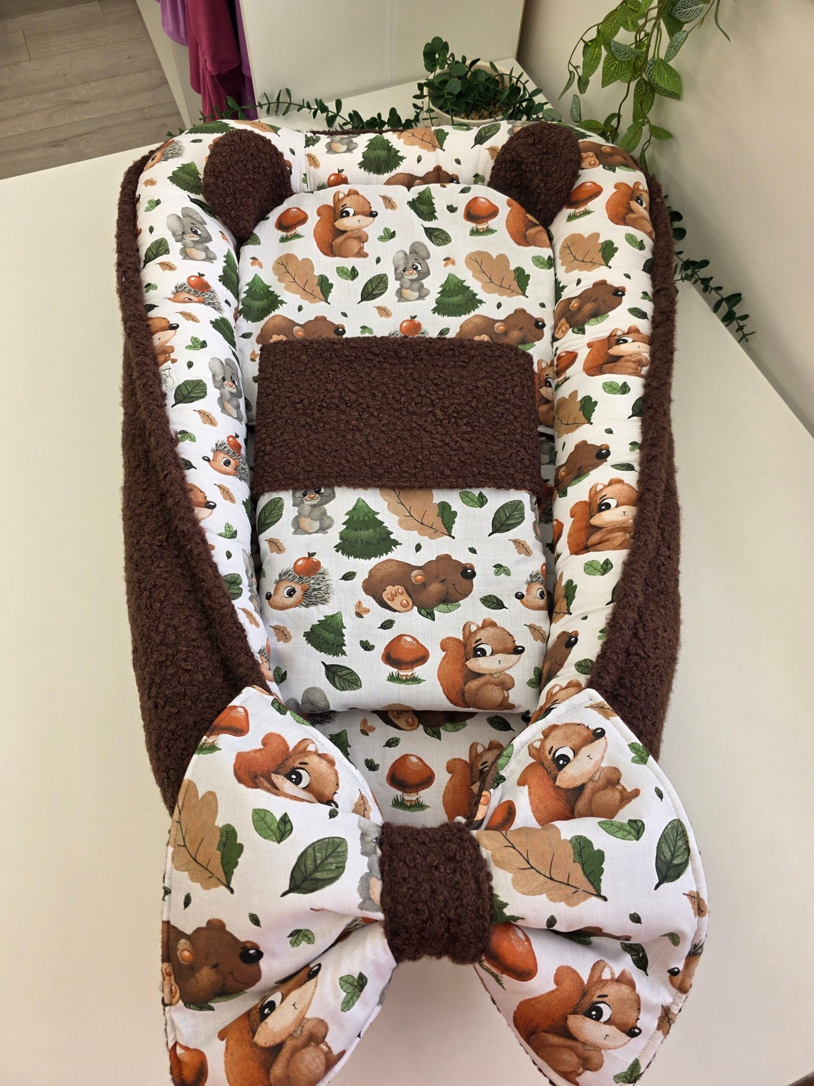 2026/03/28209-scaled.jpg Kūdikio lizdelis - misko gyvunai - Image 1